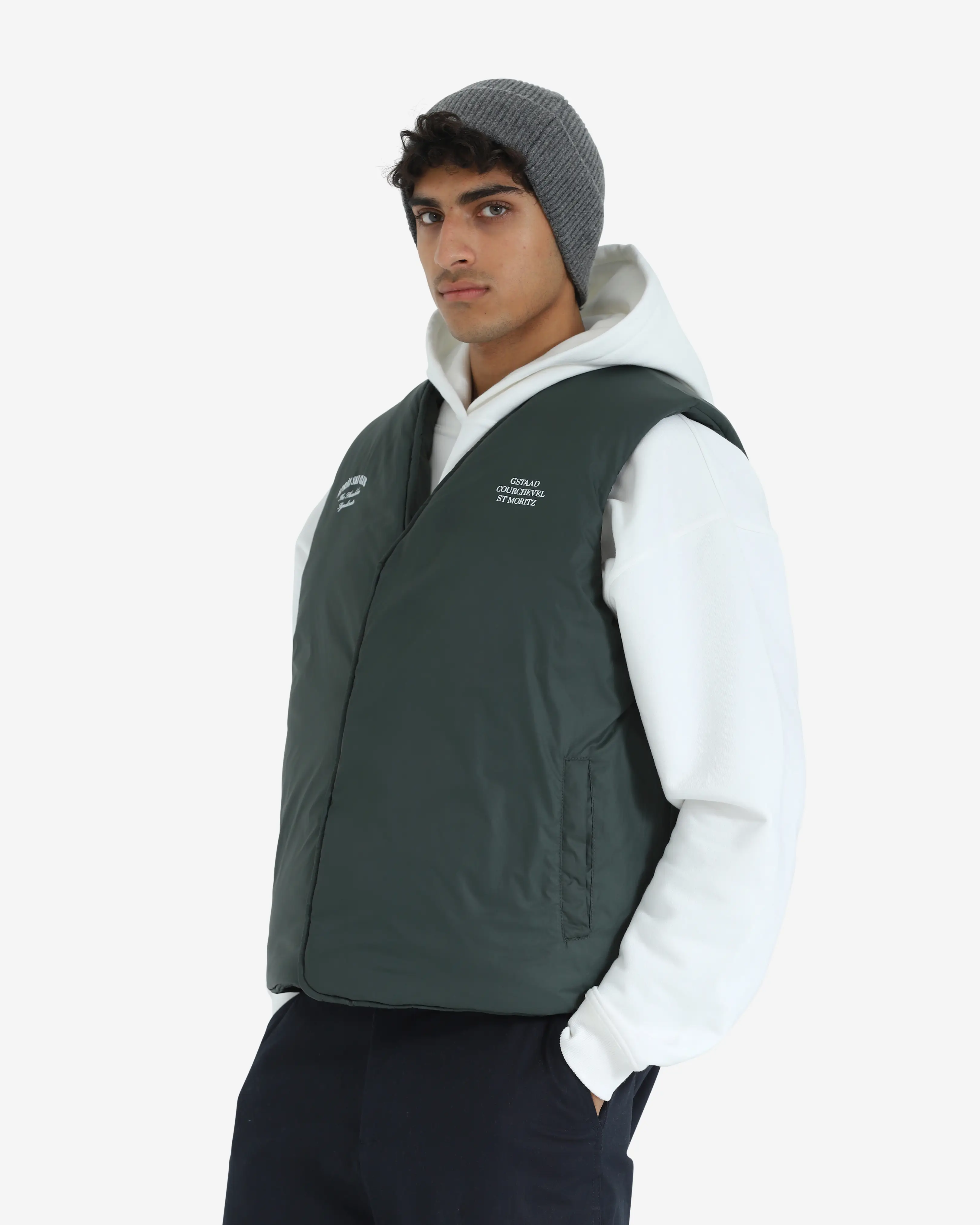 Après Ski Club Puffer Vest - Image 4