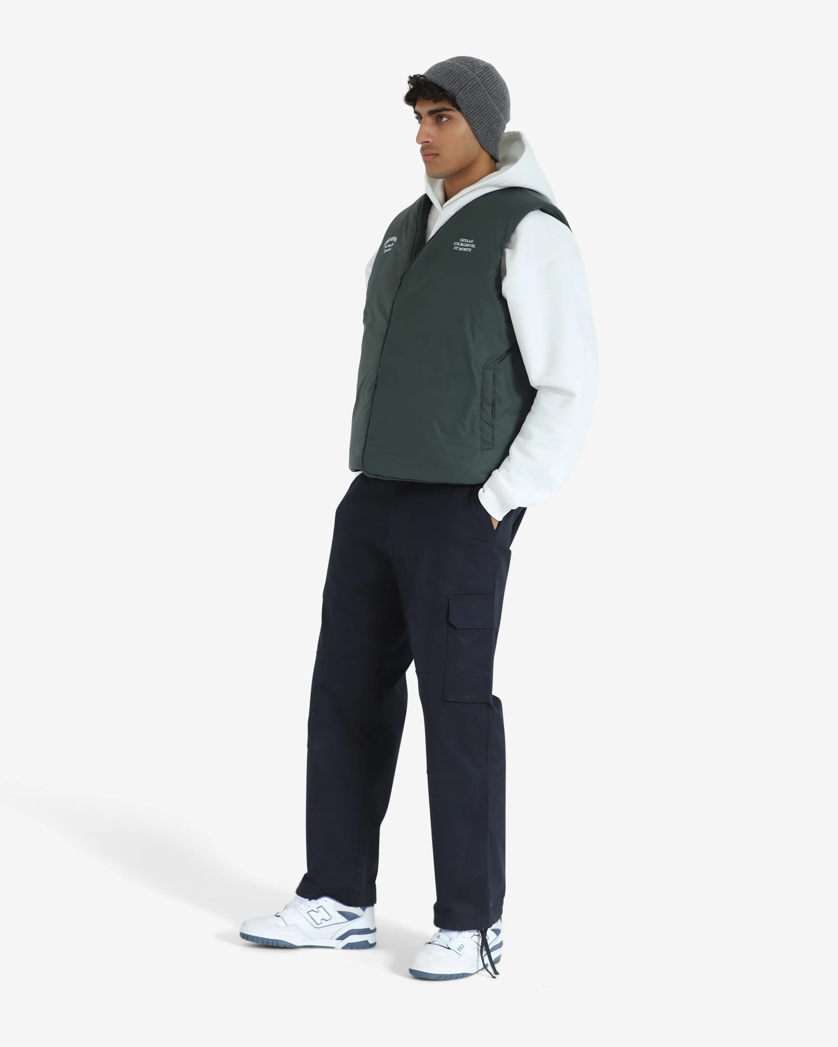 Après Ski Club Puffer Vest - Image 5