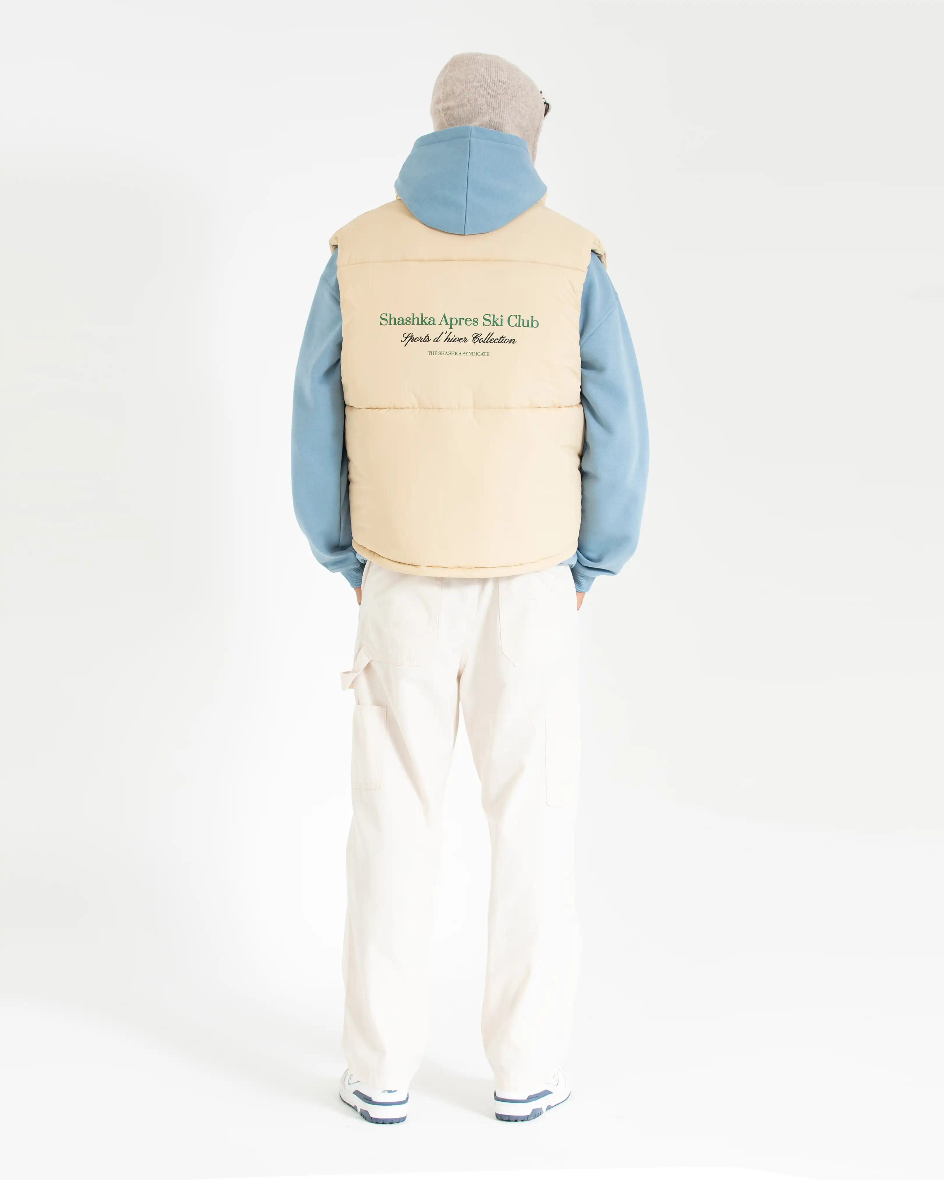 Après Ski Club Puffer Gilet - Image 4