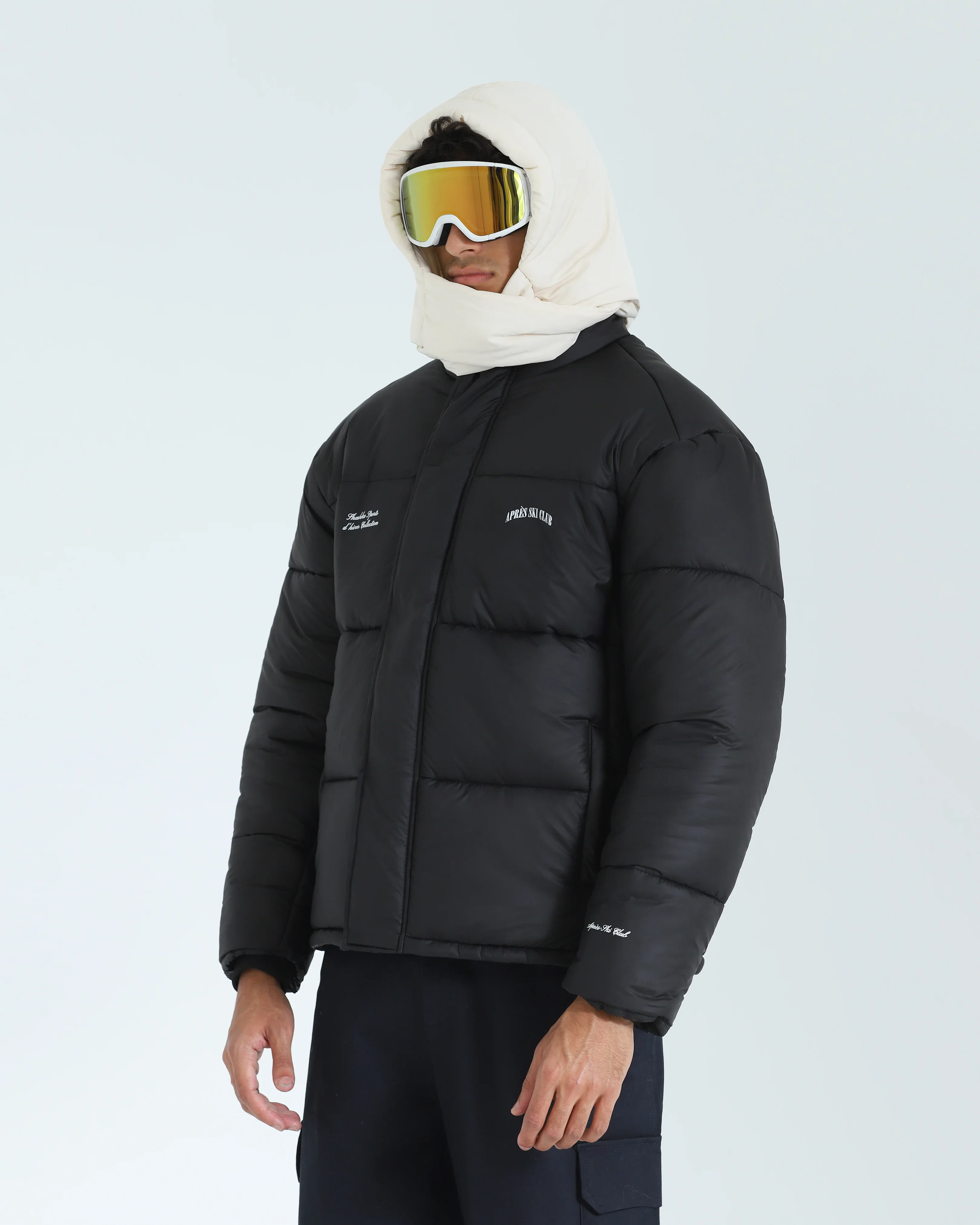 Après Ski Club Puffer Jacket - Image 4